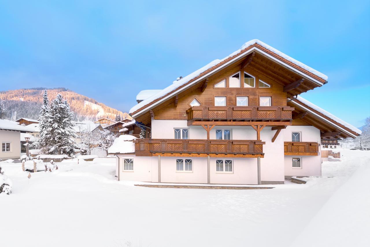 Haus Meneweger Apartman Flachau Kültér fotó